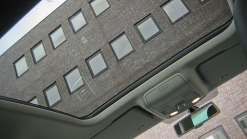 Goed nieuws voor grote gezinnen of grootverbruikers; de maxi-MPV wordt niet vergeten. Seat (en Volkswagen) komt - na lang wachten - met een nieuwe Alhambra voor de dag. Een weekje sturen in de Alhambr