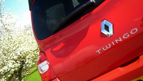 De vijver met belastingvrije autos is met de inmenging van Renault weer aardig uitgebreid. Naast de Clio dCi 85 is ook de Twingo groen genoeg voor het pretpakket fiscale voordelen. Renault biedt de