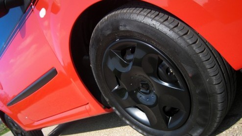 De vijver met belastingvrije autos is met de inmenging van Renault weer aardig uitgebreid. Naast de Clio dCi 85 is ook de Twingo groen genoeg voor het pretpakket fiscale voordelen. Renault biedt de
