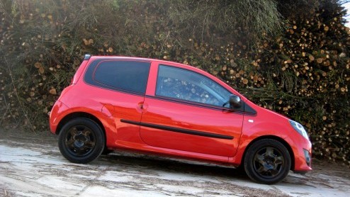 De vijver met belastingvrije autos is met de inmenging van Renault weer aardig uitgebreid. Naast de Clio dCi 85 is ook de Twingo groen genoeg voor het pretpakket fiscale voordelen. Renault biedt de