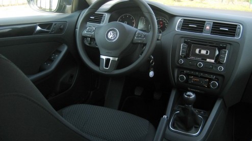 De middenklasse wordt door Volkswagen gedomineerd met de Passat. De iets kleinere Jetta pikt sinds jaar en dag  al dan niet onder een andere naam - een graantje mee. De nieuwe generatie heeft zich lo