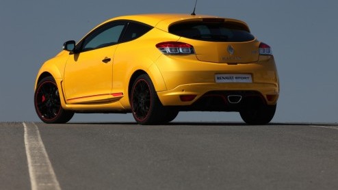 Nieuwe, bijtellingsvriendelijke motoren en een paar optische vernieuwingen. Dat is waar het om draait bij de vernieuwde Renault Mgane-reeks. De update slaat bij voorbaat aan gezien het aantal orders