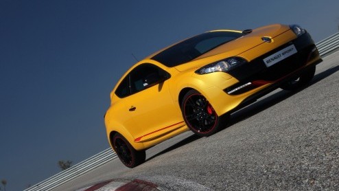 Nieuwe, bijtellingsvriendelijke motoren en een paar optische vernieuwingen. Dat is waar het om draait bij de vernieuwde Renault Mgane-reeks. De update slaat bij voorbaat aan gezien het aantal orders