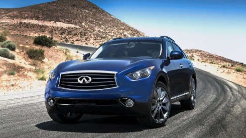 Infiniti geeft de FX een kleine opfrisser. Vooral de neus van de grote SUV is hierbij aangepakt. De officile presentatie vindt plaats op Pebble Beach Concours d'Elegance. Helaas vindt deze '2012 FX' 