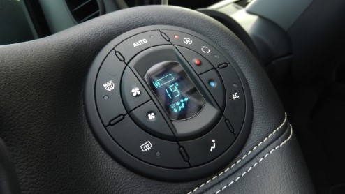 Het segment van de grote MPV's is de laatste jaren consistent; het aantal modellen is op n hand te tellen en daar verandert weinig in. De huidige generatie Renault Espace gaat na tien jaar de vierde