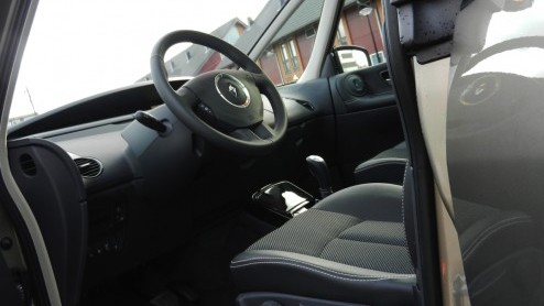 Het segment van de grote MPV's is de laatste jaren consistent; het aantal modellen is op n hand te tellen en daar verandert weinig in. De huidige generatie Renault Espace gaat na tien jaar de vierde