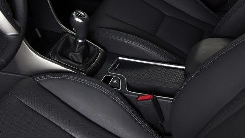 Zonder ook maar een kilometer gereden te hebben wisten we het al: de Koreanen mogen trots zijn op hun nieuwe Hyundai i30 . Het is immers niet vanzelfsprekend dat de CEO van Volkswagen AG ten tijde van