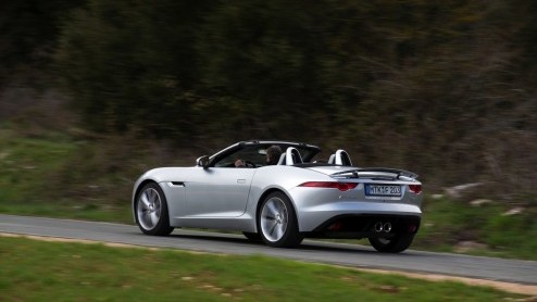 Interesse in een ritje in de nieuwe Jaguar F-Type? Dat kan voortaan. Autoverhuurbedrijf Hertz heeft namelijk de dakloze Brit in het assortiment van de Dream Collection opgenomen. Voor 250 euro per dag