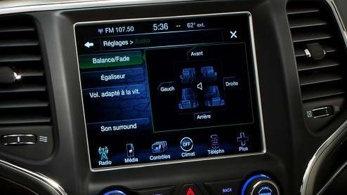 Autotest vernieuwde Jeep Grand Cherokee 2013. Gereden met 3.0 CRD en 3.6 benzine. Prijzen vanaf 64.990 euro.