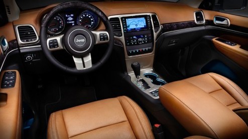 We wisten al dat Jeep acte de presence zou geven op de Miljonair Fair. Vandaag is bekend geworden dat het merk twee Nederlandse primeurs meeneemt: de Wrangler Arctic en Grand Cherokee Overland Summit.