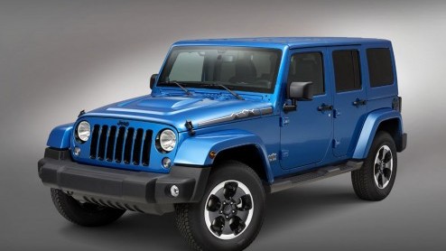 Jeep presenteert op de IAA in Frankfurt een speciale uitvoering van de Wrangler. Het Hydro Blue-exterieur exterieur en de Polar-logos refereren aan het plaatsje Vostok op Antarctica.