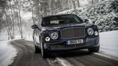 De ultieme Grand Tourer van Bentley, de Mulsanne, is naar een nog hoger plan getild. De Britten introduceren nieuwe infotainment en entertainmentmogelijkheden, een nog comfortabeler interieur en een