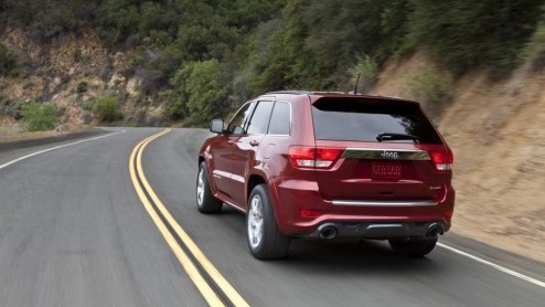 The beast is back. Jeep introduceert tijdens de IAA Frankfurt de Grand Cherokee SRT8 met 6.4 liter Hemi-V8. Met 470 pk nog krachtiger, sneller maar ook zuiniger dan zijn voorganger.