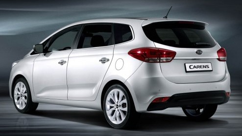 Kia Carens vanaf 23.995 euro met standaard zeven zitplaatsen