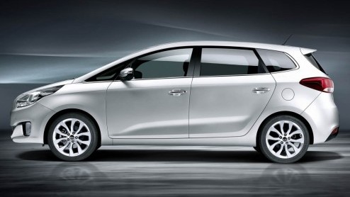 Kia Carens vanaf 23.995 euro met standaard zeven zitplaatsen