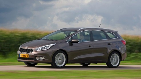 Kia pakt volgende week op de Parijse autosalon flink uit, met de geheel nieuwe Carens, de nieuwe Optima Hybrid en de vernieuwde pro_cee'd n Ceed Sportswagon. Die laatste staat echter nu al in de Ned