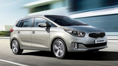 De nieuwe Kia Carens is een echte MPV. Met talloze pluspunten, zoals standaard 7 zitplaatsen.