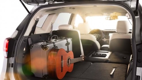 De nieuwe Kia Carens is een echte MPV. Met talloze pluspunten, zoals standaard 7 zitplaatsen.