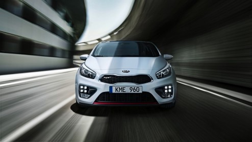 Kia pro_cee'd GT en cee'd GT naar Nederland voor 29.995 euro. Gelimiteerde serie als pro_cee'd First Edition met speciale uitrustingsdetails.
