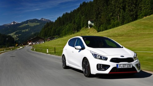 Autotest Kia pro_cee'd GT en cee'd GT, de hot hatches van Kia. Zijn ze echt zo heet?