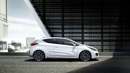 Kia pro_Cee'd en cee'd GT zijn digitaal onthuld in aanloop naar introductie op Autosalon Geneve