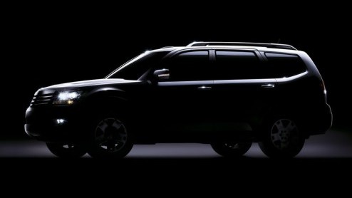 Onze oplettende lezer Dion de Vries spotte onlangs in Death Valley Californie een flinke Koreaanse SUV, de Kia Mesa. Hoewel Kia al enkele teasers van dit model de wereld in stuurde en het model zal de