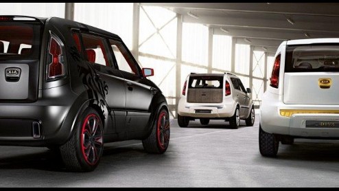 Kia showt met drie Soul conceptautos vandaag een geheel nieuwe fun-kant van het merk. De Diva, Burner en Searcher zijn van de partij. Ook worden in Zwitserland twee eco_ceed conceptautos getoond,