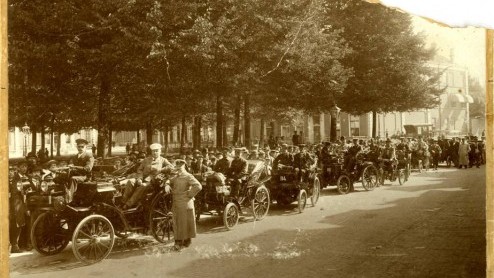 KNAC Tocht der Tochten in Utrecht tijdens 100 jarig 'Koninklijk' op 9 juni 2013.