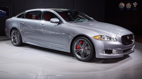 Potige primeurs op de New York Auto Show. Mis ze niet! Tenzij je niet van peekaa's houdt...
