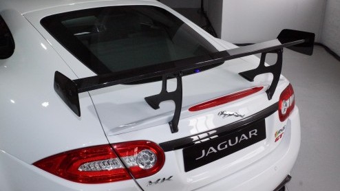 Potige primeurs op de New York Auto Show. Mis ze niet! Tenzij je niet van peekaa's houdt...