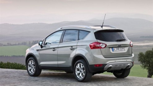 In navolging van vele andere merken heeft Ford nu ook een midi-SUV in petto; Kuga is de naam. Een druk bevochten segment staat voor deze nieuwe telg klaar. Ford neemt zijn utility mogelijkheden seri