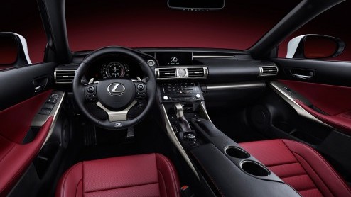 Lexus maakt zich op voor de komst van de nieuwe IS. De auto beleeft zijn wereldpremire tijdens de autoshow van Detroit begin volgende week. De eerste fotos zijn inmiddels wereldkundig gemaakt. Aan o