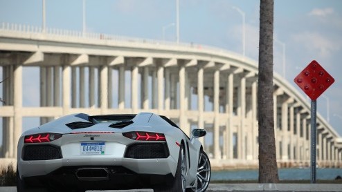 Komende zondag 11 augustus vindt het Nationaal Oldtimer Festival plaats op Circuitpark Zandvoort, waar het 50-jarig jubileum van Lamborghini wordt gevierd.