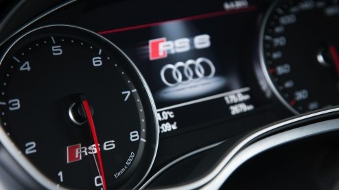 Audi RS6 Avant 4.0 TFSI V8 getest! Van tien naar acht cilinders maar ook sneller en nog brutaler.