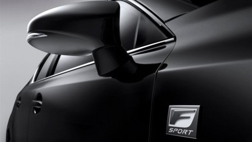 Lexus heeft de sportief uitgevoerde CT 200h F-Sport Line geprijsd. De compacte Lexus hybride staat vanaf 35.490 euro bij de dealer.
