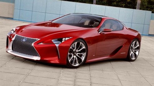 Lexus heeft in Detroit dan eindelijk de LF-LC onthuld. Zoals de teasers al deden vermoeden zijn de Japanners met een hybride sportcoupe naar voren gekomen, gelijnd volgens de nieuwe Lexus-designtaal.