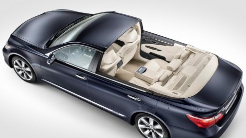 Prins Albert II van Monaco gaat binnenkort trouwen maar had nog geen bruidsauto. Na een belletje met Lexus en een carrosseriebouwer was de LS 600h L Landaulet een feit. Het vlaggenschip werd speciaal