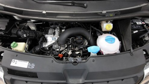 Vorig deed bij Volkswagen een biturbodiesel intrede; een zeer krachtige tweeliter voor de Amarok en Transporter. Hoewel dat zeker naar meer smaakt vindt de BiTDi voorlopig niet zijn weg naar andere Vo