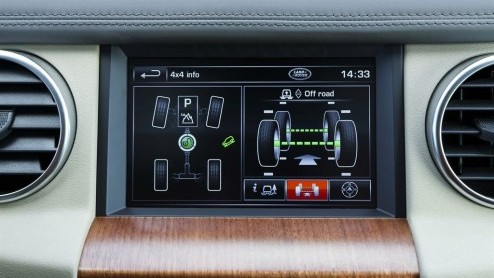 Net als de andere modellen van Land Rover blijft ook de Discovery bij de tijd. Voor het modeljaar 2013 doen nieuwe opties en pakketten intrede die de stoere alleskunner nog luxer of juist wat sportiev