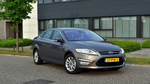 Ford biedt de vernieuwde Mondeo wederom als Econetic aan. Groot verschil met zijn voorganger is de dieselmotor, die voortaan nog maar 1.6 liter groot is. Met 114 gram CO2-uitstoot komt de nieuwste ver
