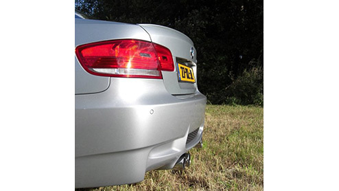 Hoewel we vorige maand hebben kunnen genieten van de BMW 335i Cabriolet, begon het baas-boven-baas gevoel nu al te kriebelen. Een 335i is leuk, maar we weten allemaal dat BMW nog meer in petto heeft,