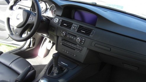 Hoewel we vorige maand hebben kunnen genieten van de BMW 335i Cabriolet, begon het baas-boven-baas gevoel nu al te kriebelen. Een 335i is leuk, maar we weten allemaal dat BMW nog meer in petto heeft,