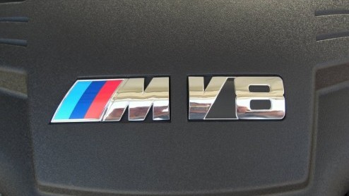 Hoewel we vorige maand hebben kunnen genieten van de BMW 335i Cabriolet, begon het baas-boven-baas gevoel nu al te kriebelen. Een 335i is leuk, maar we weten allemaal dat BMW nog meer in petto heeft,