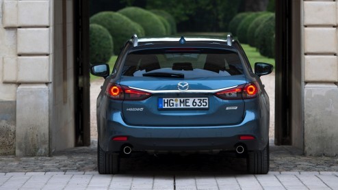 De nieuwe Mazda6 is de tweede nieuwe Mazda ontwikkeld volgens de efficiente SkyActiv-filosofie van het merk. Betekent dat de Mazda6 in navolging van de CX-5 ook het zakelijke segment kan gaan opschudd