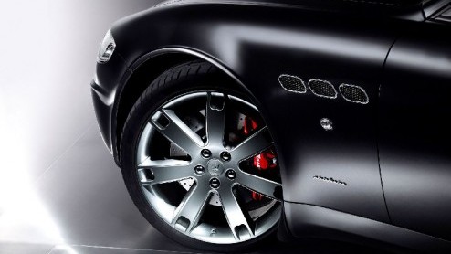 Afgelopen week heeft Maserati tijdens de Frankfurt International Motorshow (IAA) de nieuwe Quattroporte Sport GT S onthuld. Deze week hebben de Italianen de prijs van deze luxe sportieveling bekendgem