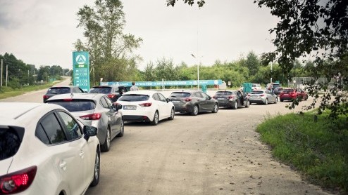 Tweede reisverslag Mazda Route 3 in Hiroshima to Frankfurter Challenger Tour 2013. Tijdens dag 2 maken we de eerste 550 kilometer in de nieuwe Mazda3.