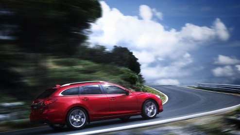 De Nederlandse Mazda-importeur heeft er alles aan gedaan om de nieuwe Mazda6 nog dit jaar naar ons land te halen. Tot het eind van het jaar valt de Mazda6 Sportbreak namelijk in de categorie voor 20% 