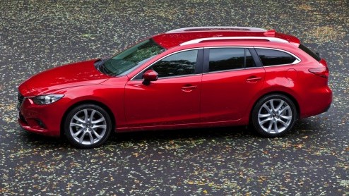 De nieuwe Mazda6 is de tweede nieuwe Mazda ontwikkeld volgens de efficiente SkyActiv-filosofie van het merk. Betekent dat de Mazda6 in navolging van de CX-5 ook het zakelijke segment kan gaan opschudd