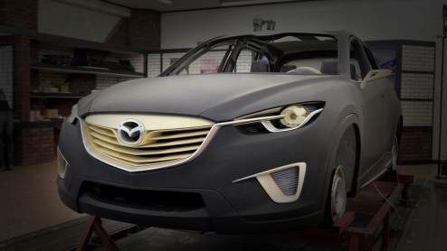 Voor de volledigheid maakt Mazda de officile naam voor hun nieuwe compacte crossover SUV bekend, die gebaseerd zal zijn op de eerder gepresenteerde Minagi concept car. Het kleinere broertje van de CX
