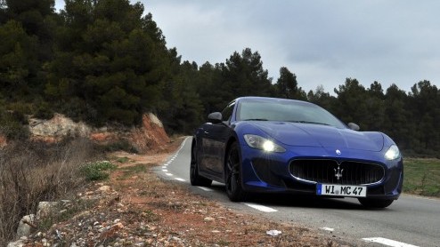 Het naderend einde van 2011 is een goed moment om terug te blikken. Wat hebben de automerken ons dit jaar zoal gebracht? En wat zit er voor 2012 aan nieuwkomers in het vat? Een overzicht vanaf Lotus t